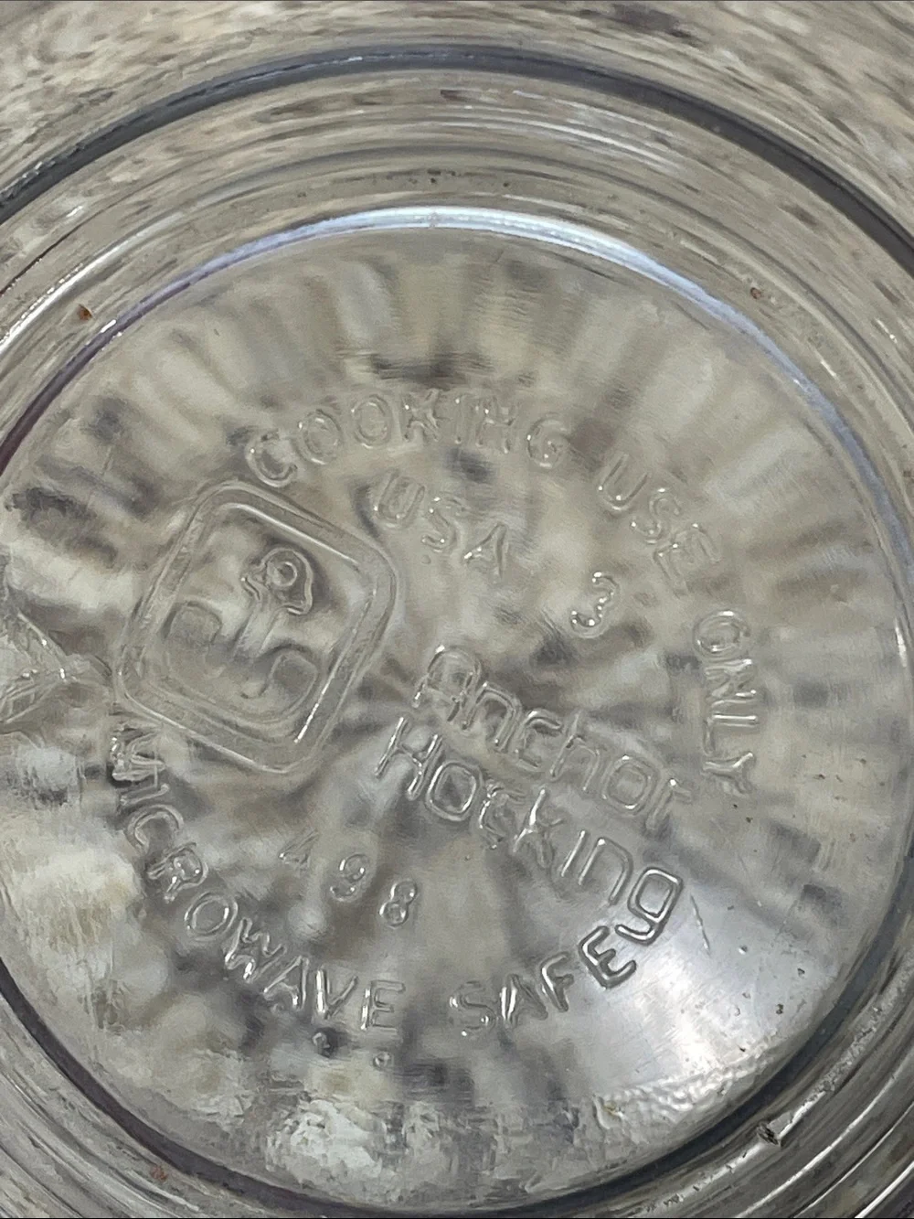 Anchor Hocking Oven Originals 498 RED Lettering 2 Cup Clear Glass Measuring Cup.
